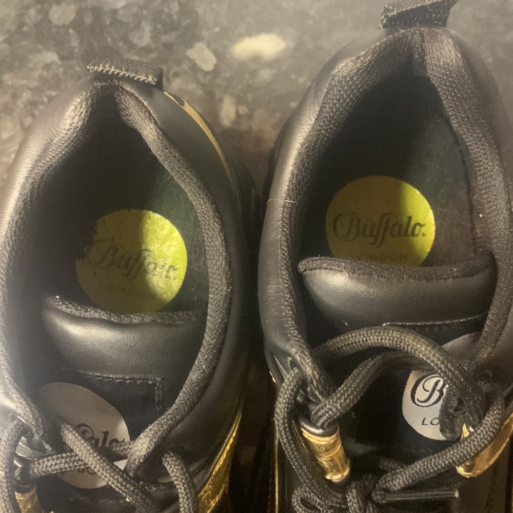 BUFFALO LONDON Black & Gold Platform Trainers/sneakers sz US 10/EU 41 - Picture 10 of 15